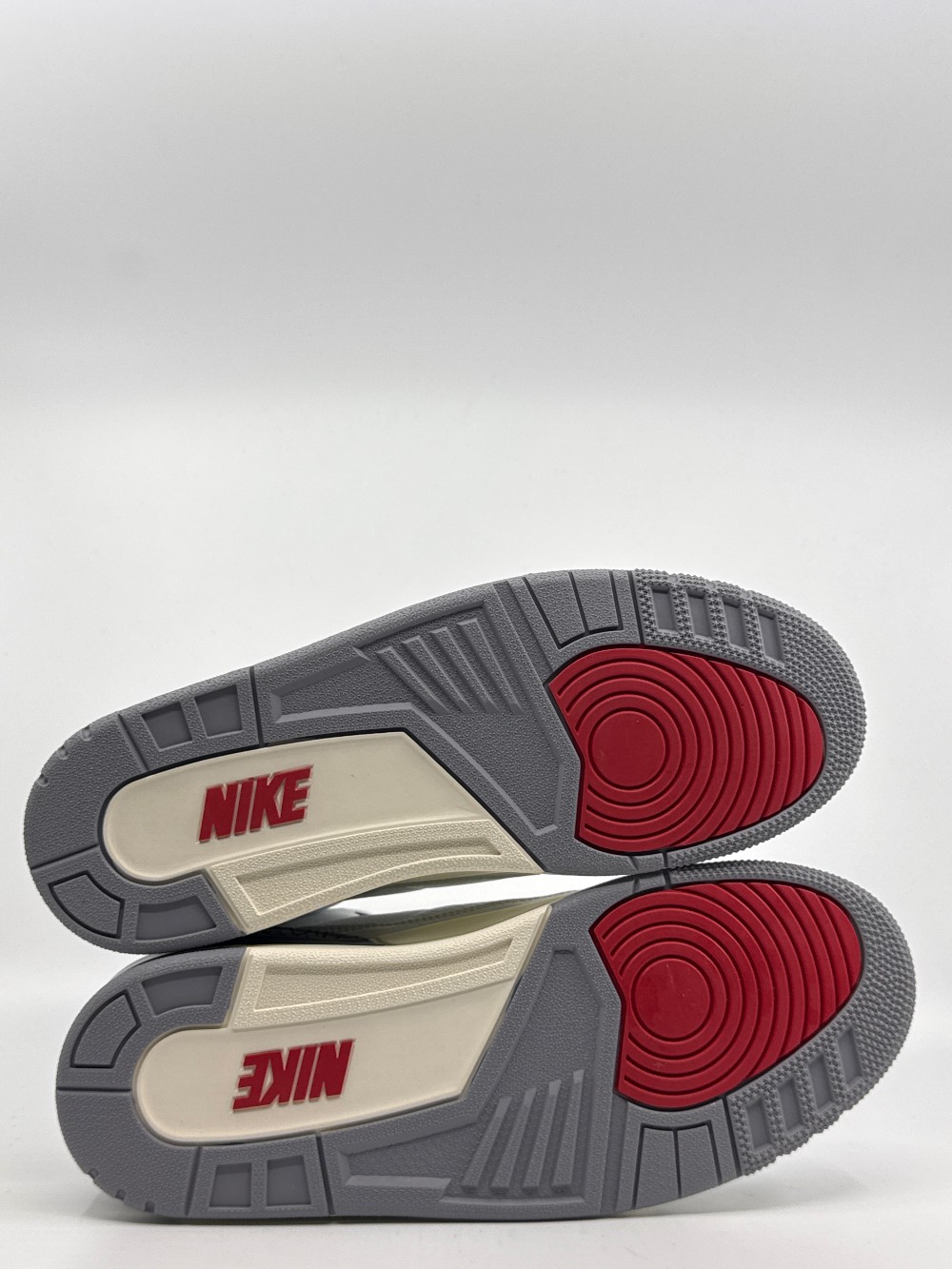 AJ 3 - WHITE CEMENT REIMAGINED