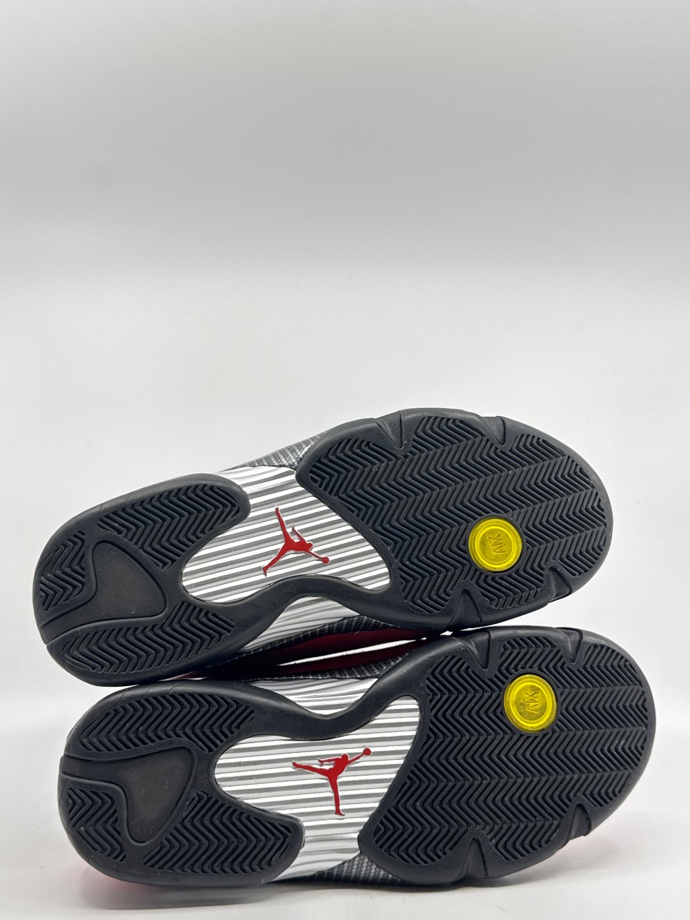 *USED/ NO BOX* AJ 14 - FERRARI (2025)