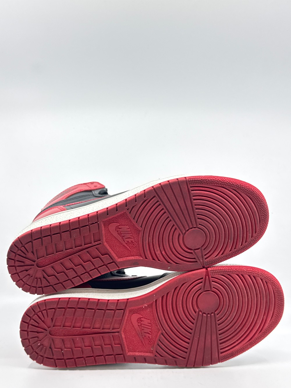 *USED/NO BOX* AJ 1 OG 85’ - BRED (2025)