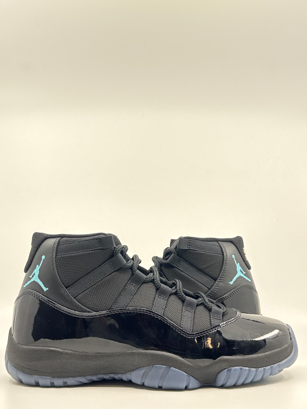 *VNDS/NO BOX* AJ 11 - GAMMA (2025)