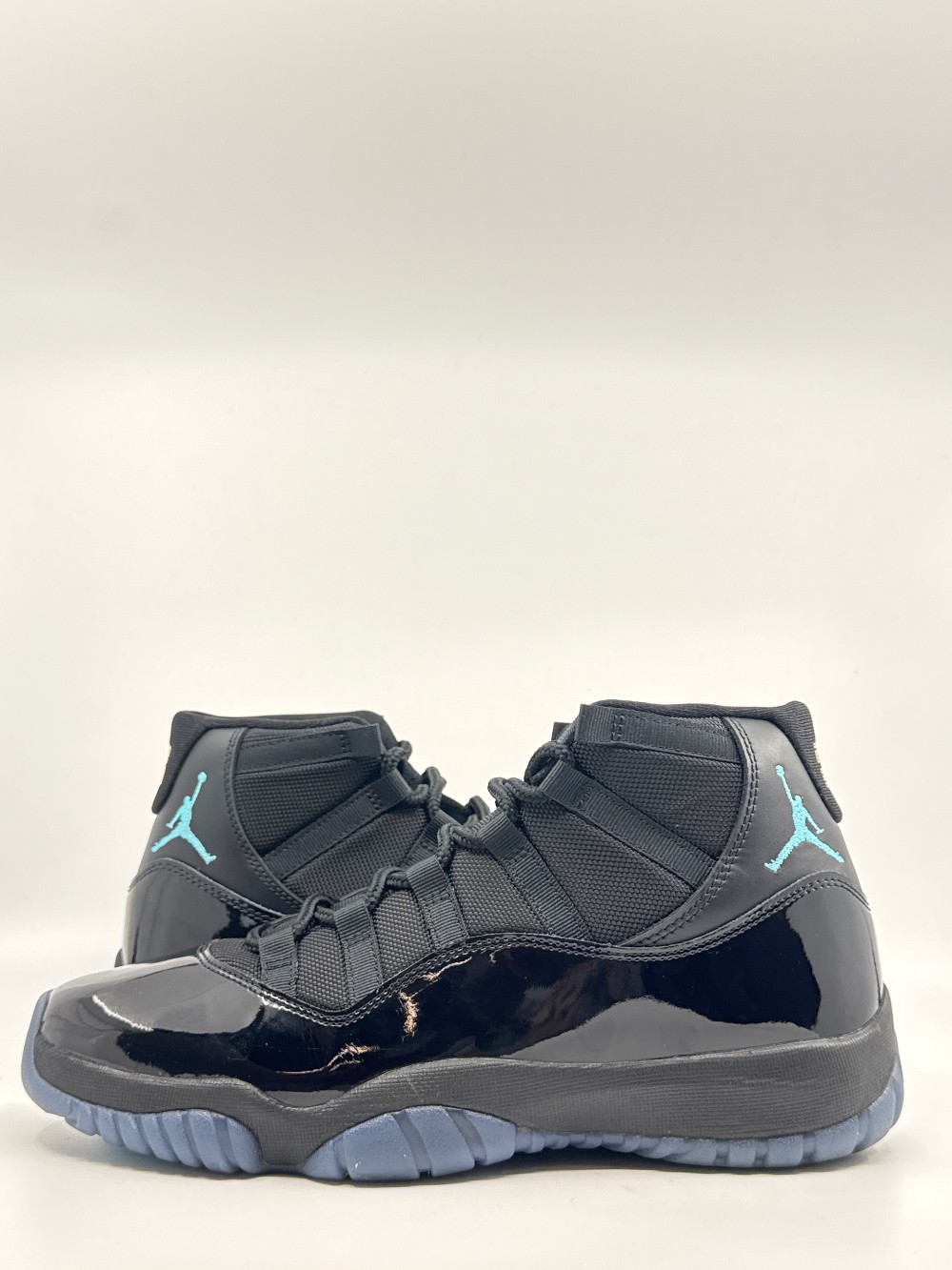 *VNDS/NO BOX* AJ 11 - GAMMA (2025)