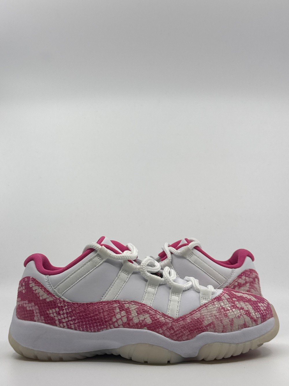 *USED* AJ 11 LOW (W) - PINK SNAKESKIN (2019)