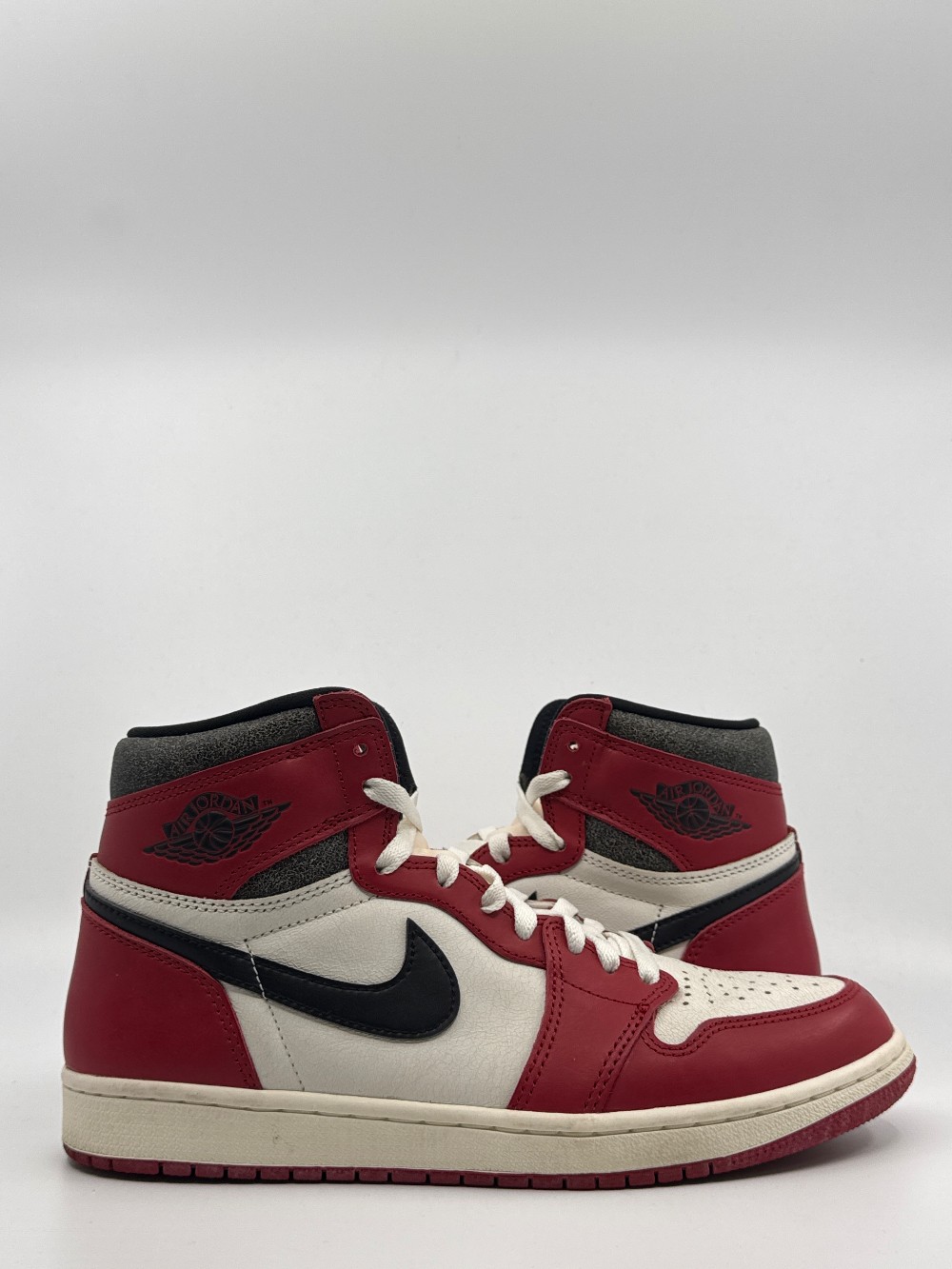 *USED/NO BOX* AJ 1 - LOST AND FOUND CHICAGO