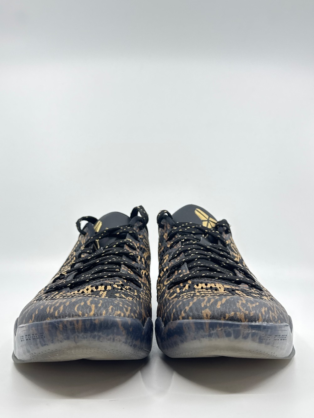 *USED/REP BOX* NIKE KOBE 11 LOW - NIKEID (2016)