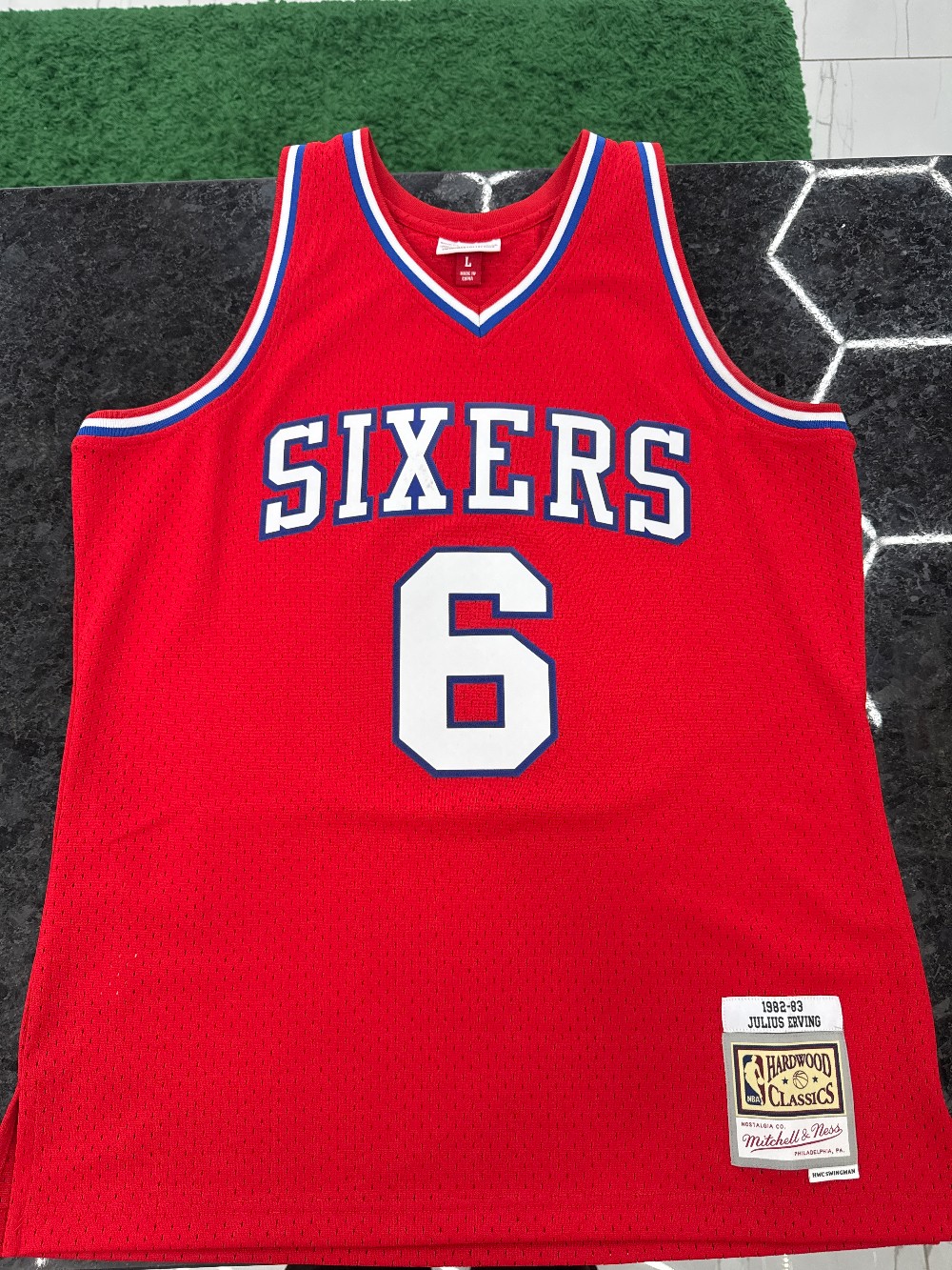 JULIUS ERVING PHILADELPHIA SEVENTY SIXERS JERSEY - RED