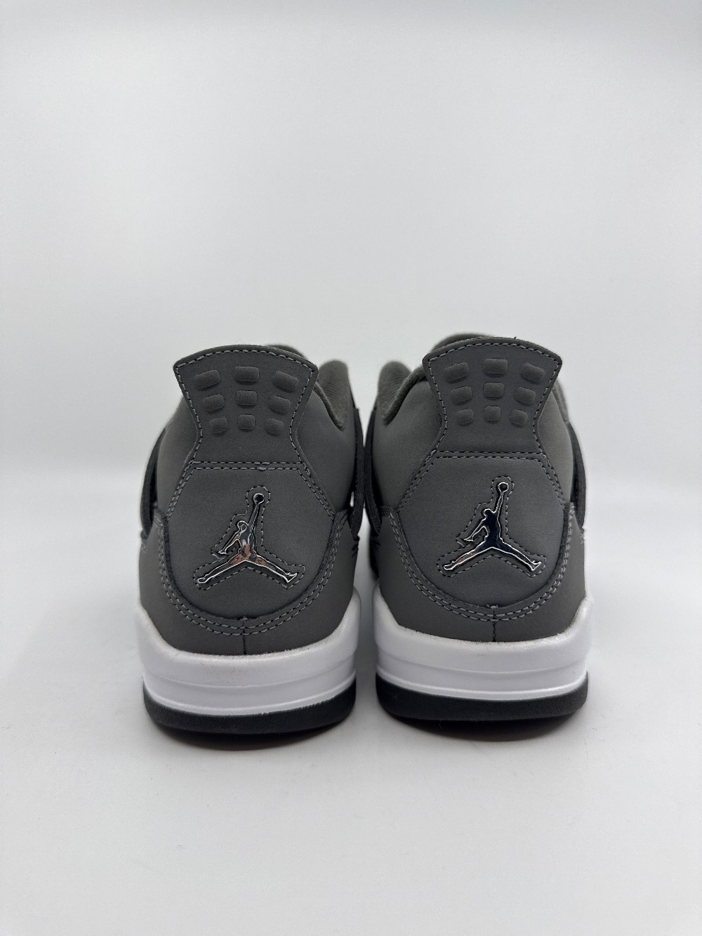 *USED* AJ 4 (GS) - COOL GREY