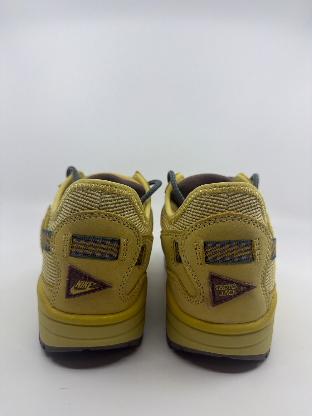 *VNDS* NIKE AIR MAX 1 X TRAVIS SCOTT - SATURN GOLD