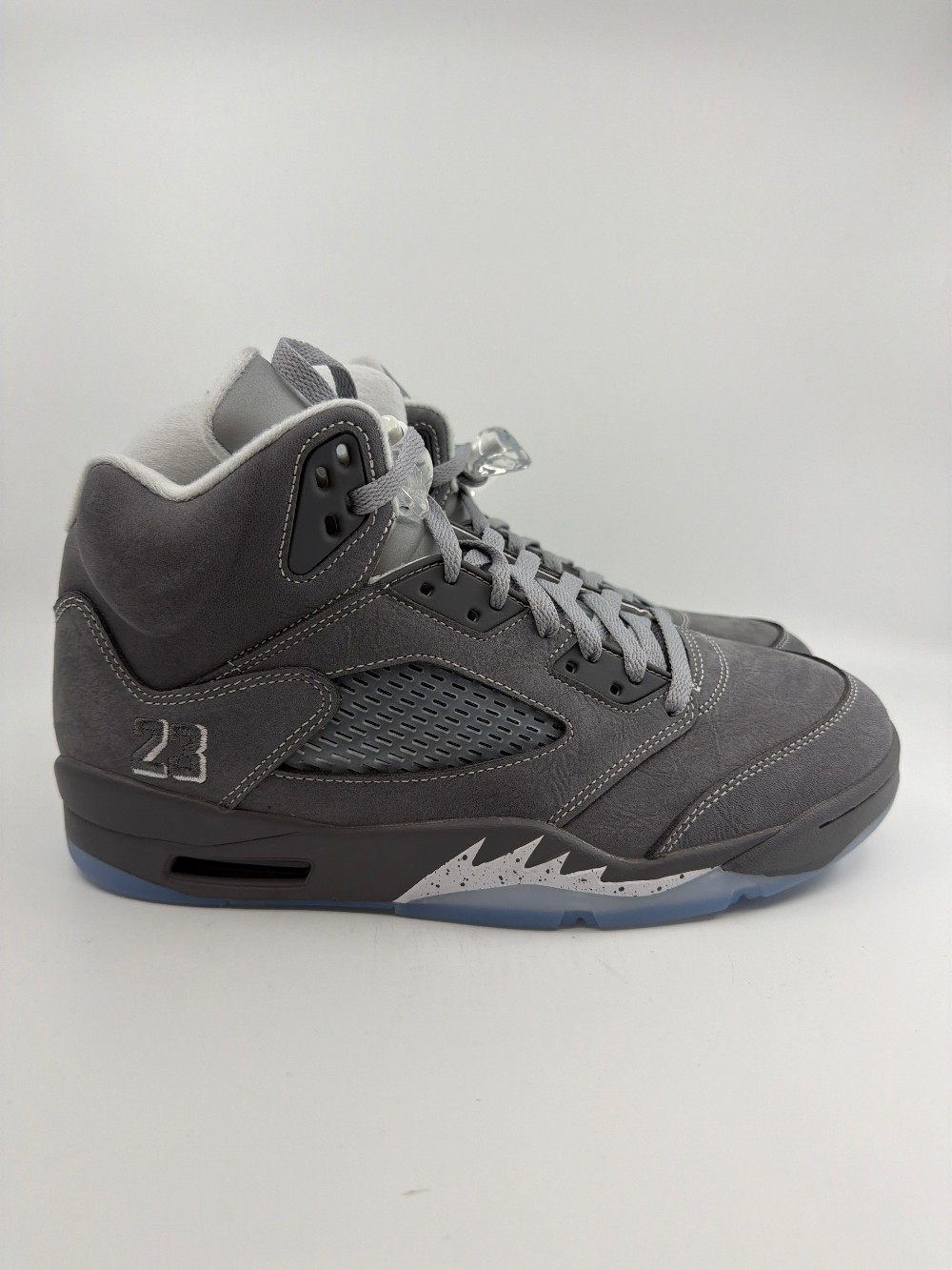 AJ 5 - WOLF GREY (2026)