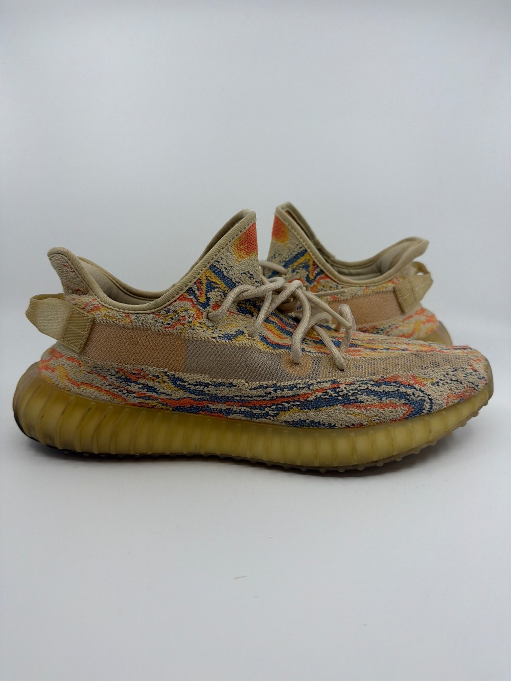 *USED/NO BOX* YEEZY BOOST 350 V2 - MX OAT