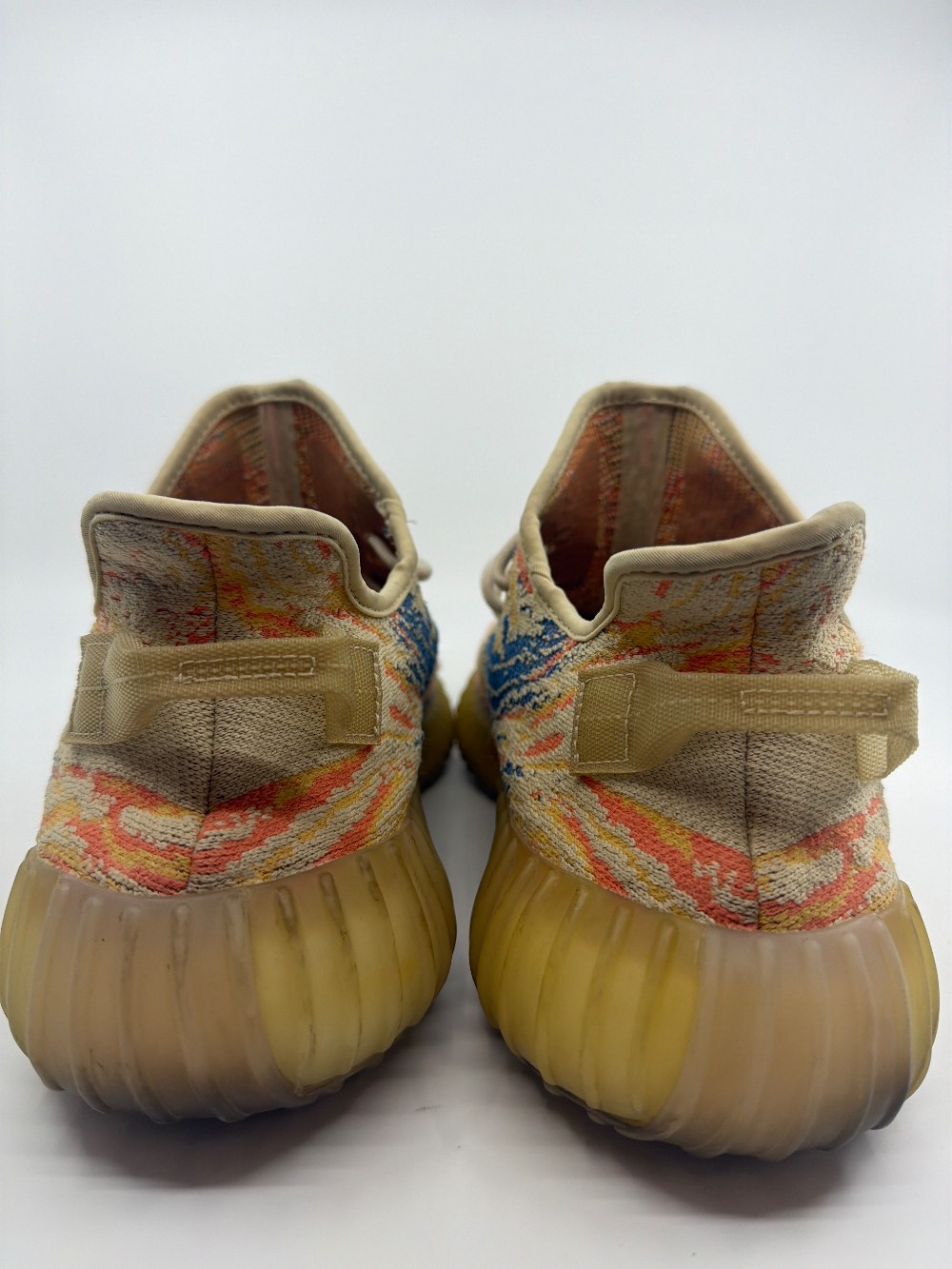 *USED/NO BOX* YEEZY BOOST 350 V2 - MX OAT