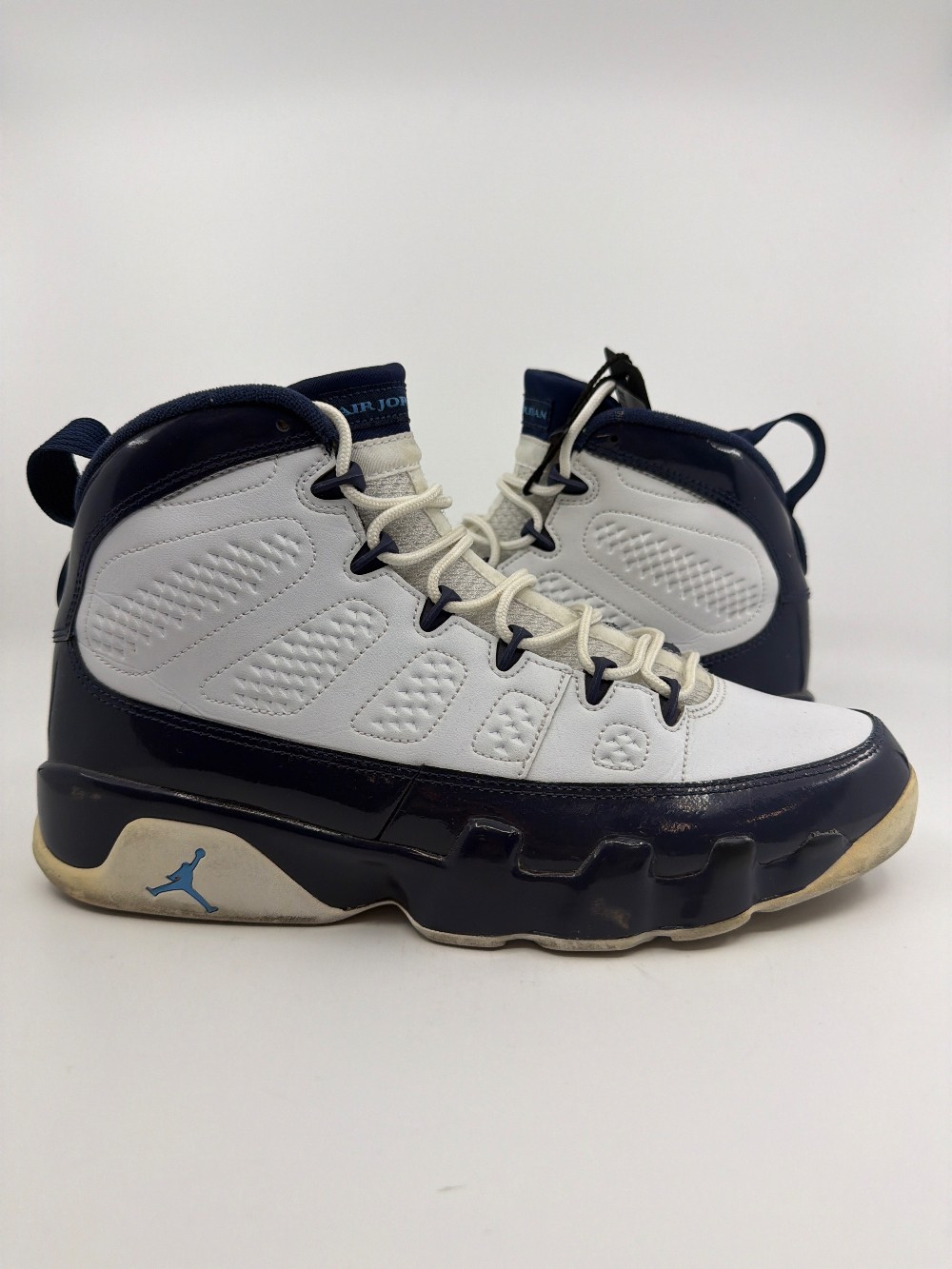 *USED* AJ 9 - PEARL BLUE