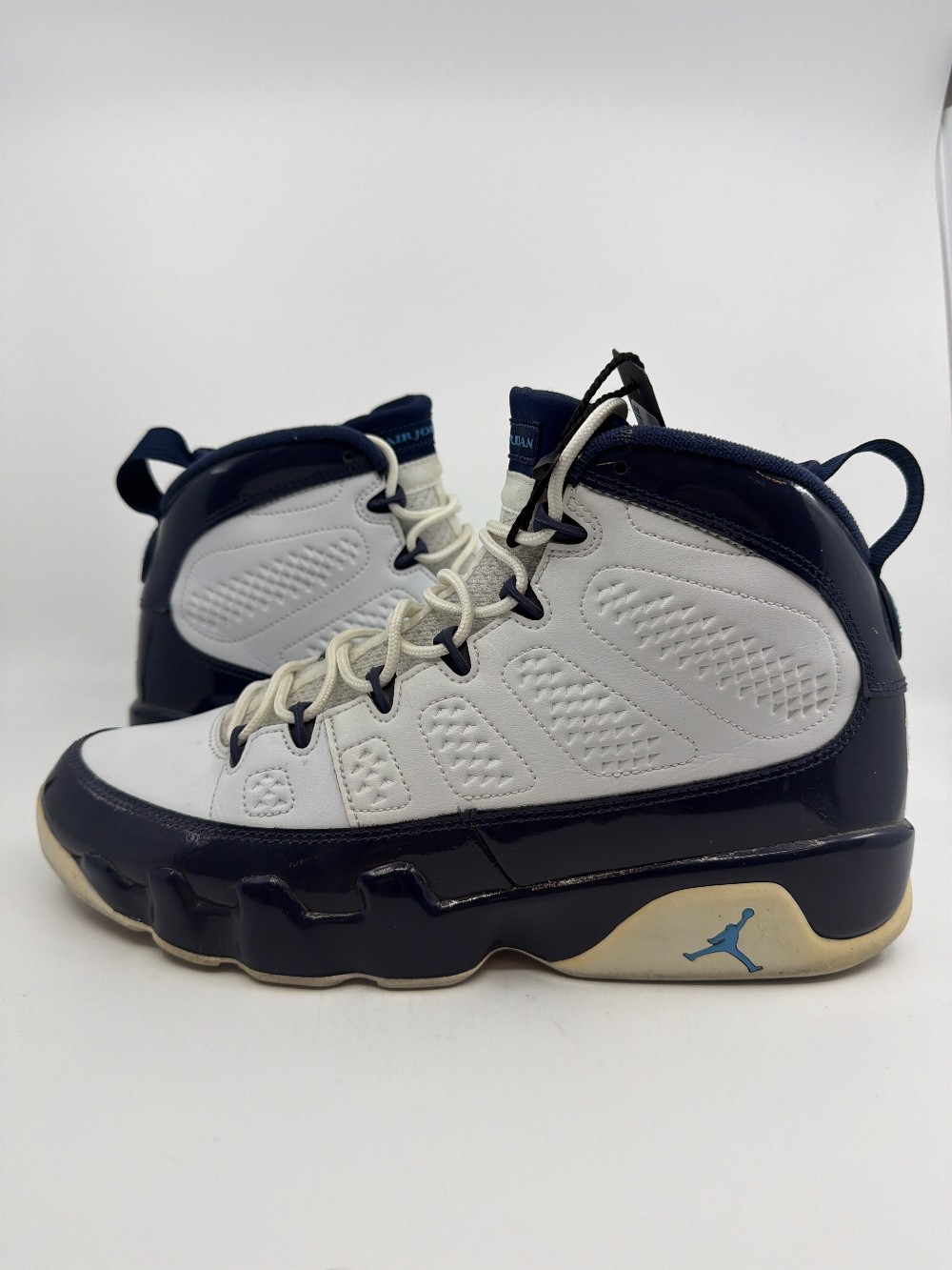 *USED* AJ 9 - PEARL BLUE
