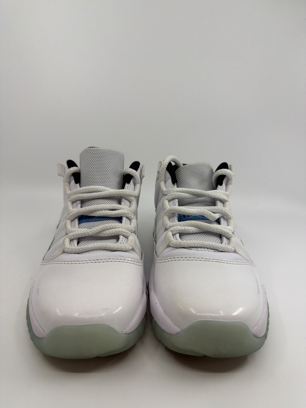 *USED/NO BOX* AJ 11 LOW (GS) - LEGEND BLUE