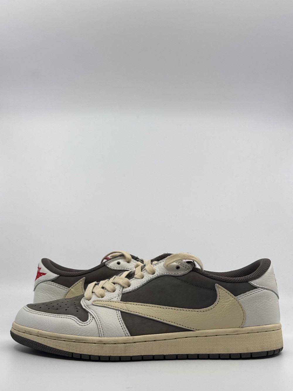 *USED/NO BOX* AJ 1 LOW X TRAVIS SCOTT - REVERSE MOCHA