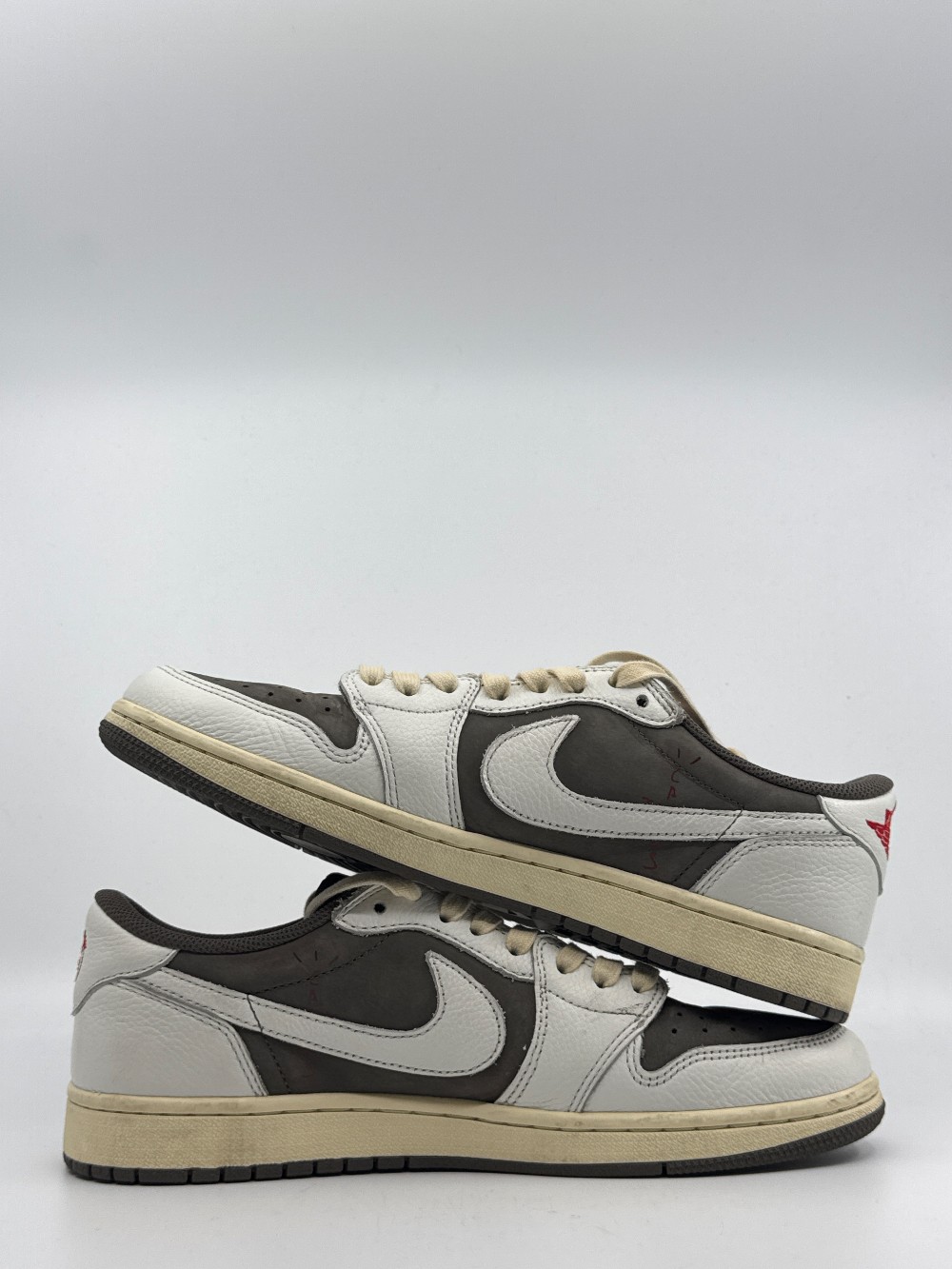 *USED/NO BOX* AJ 1 LOW X TRAVIS SCOTT - REVERSE MOCHA