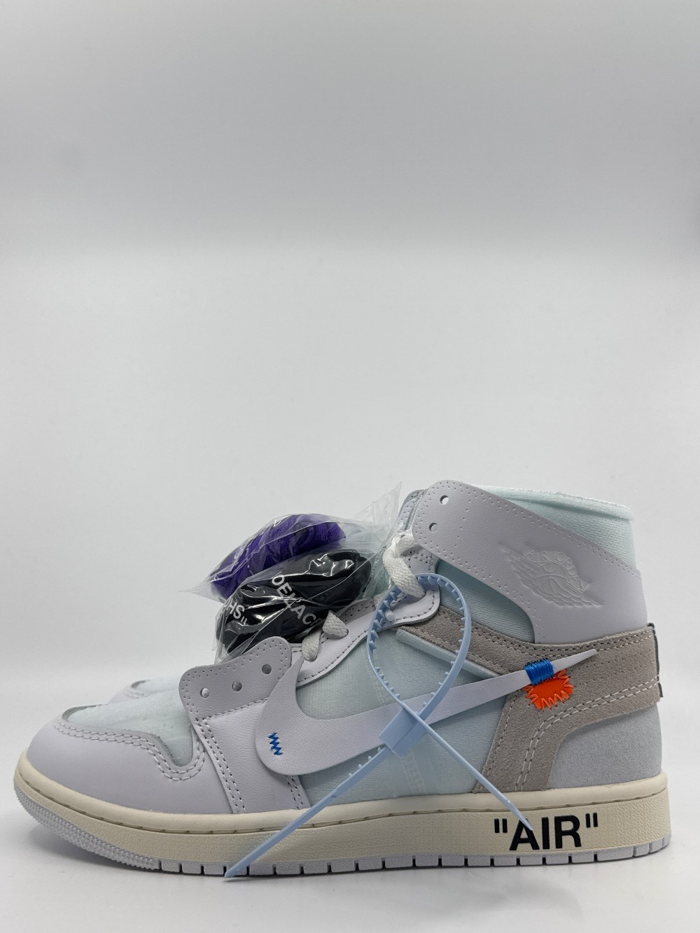 AJ 1 - VIRGIL ABLOH ARCHIVE ALASKA