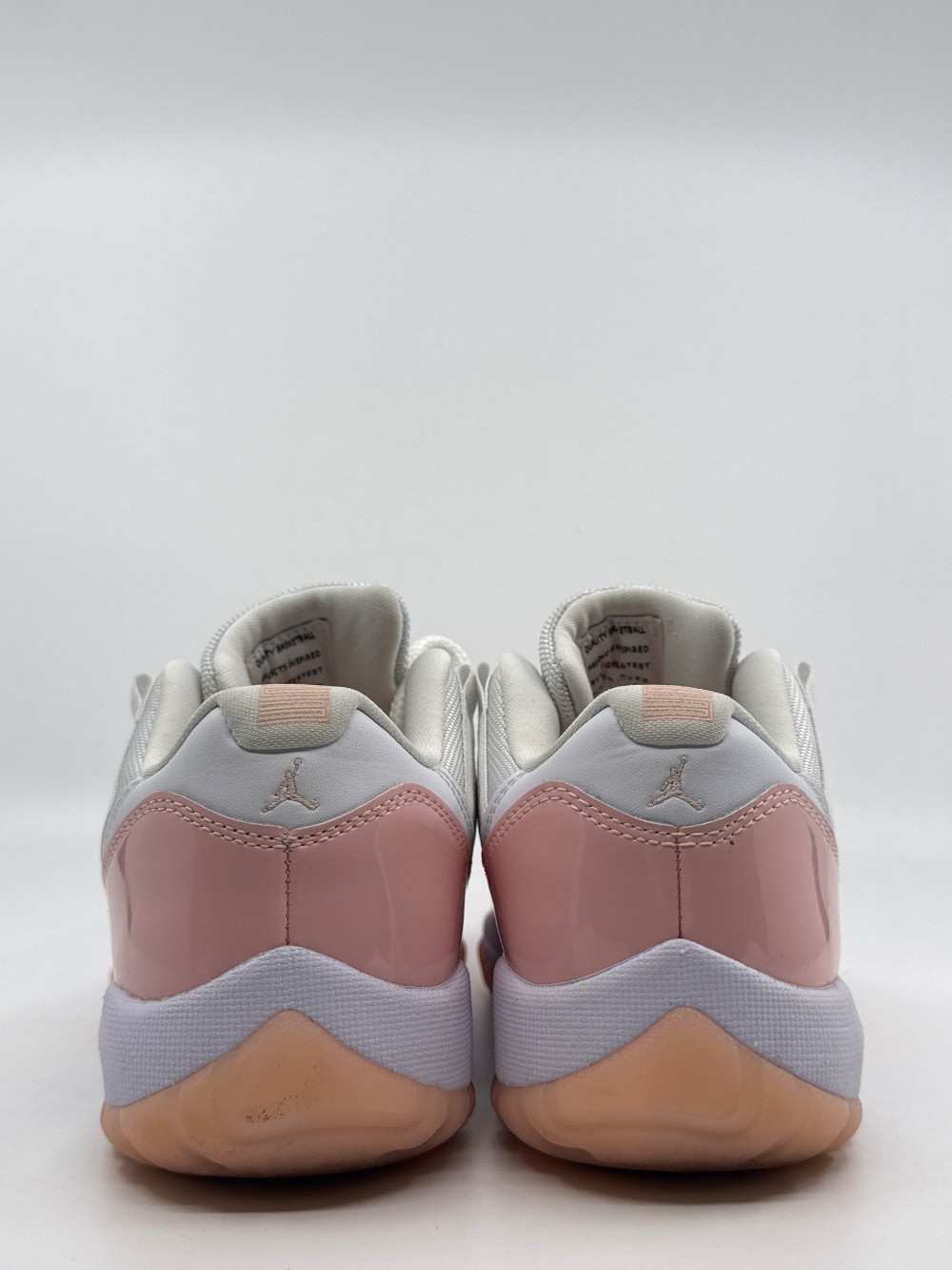 *USED/NO BOX* AJ 11 LOW (W) - LEGEND PINK