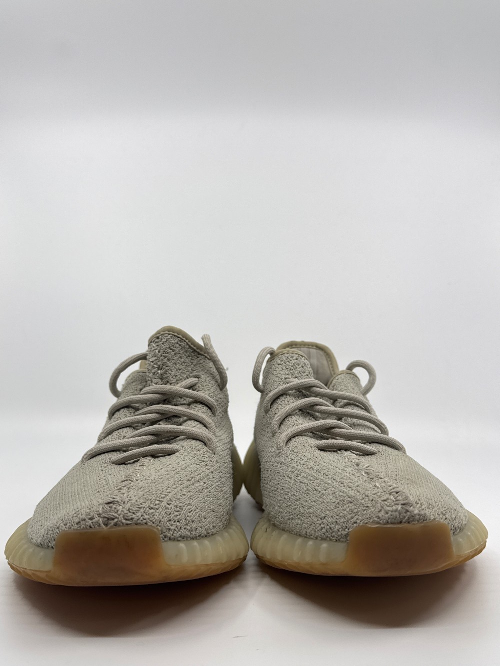 *USED/NO BOX* YEEZY BOOST 350 V2 - SESAME
