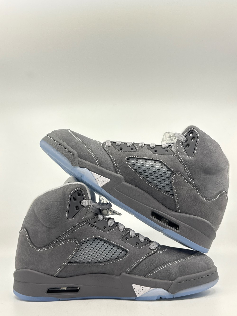 AJ 5 - WOLF GREY (2026)