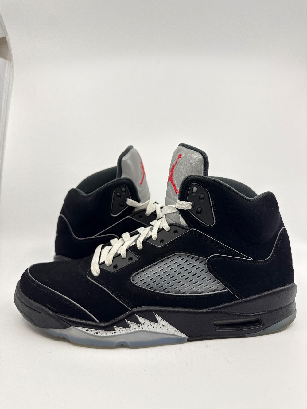 *USED* AJ 5 - BLACK METALLIC REIMAGINED