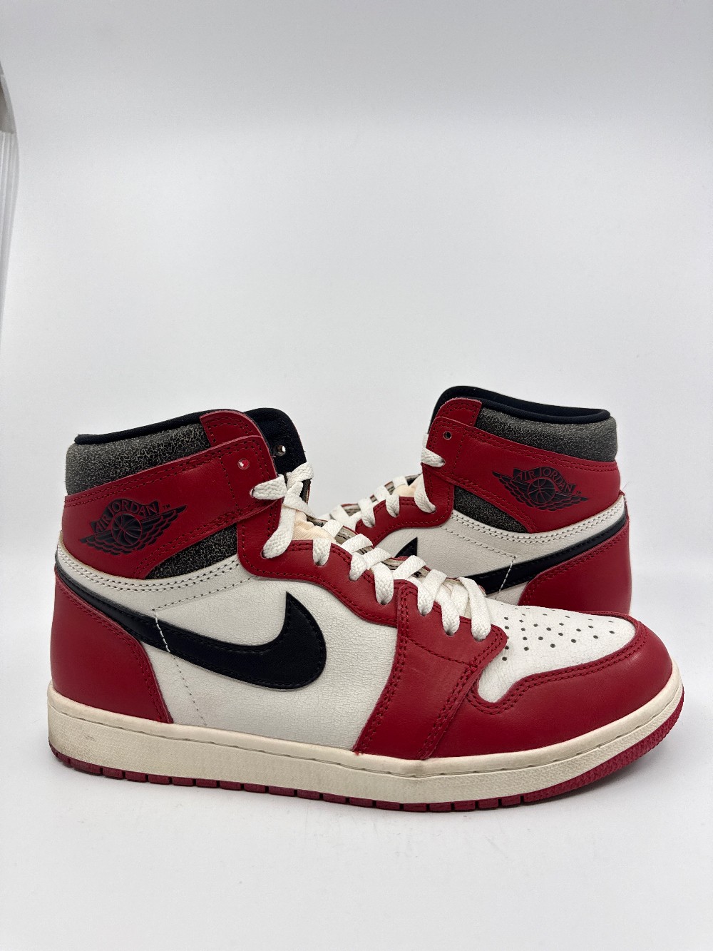 *USED* AJ 1 - CHICAGO LOST AND FOUND