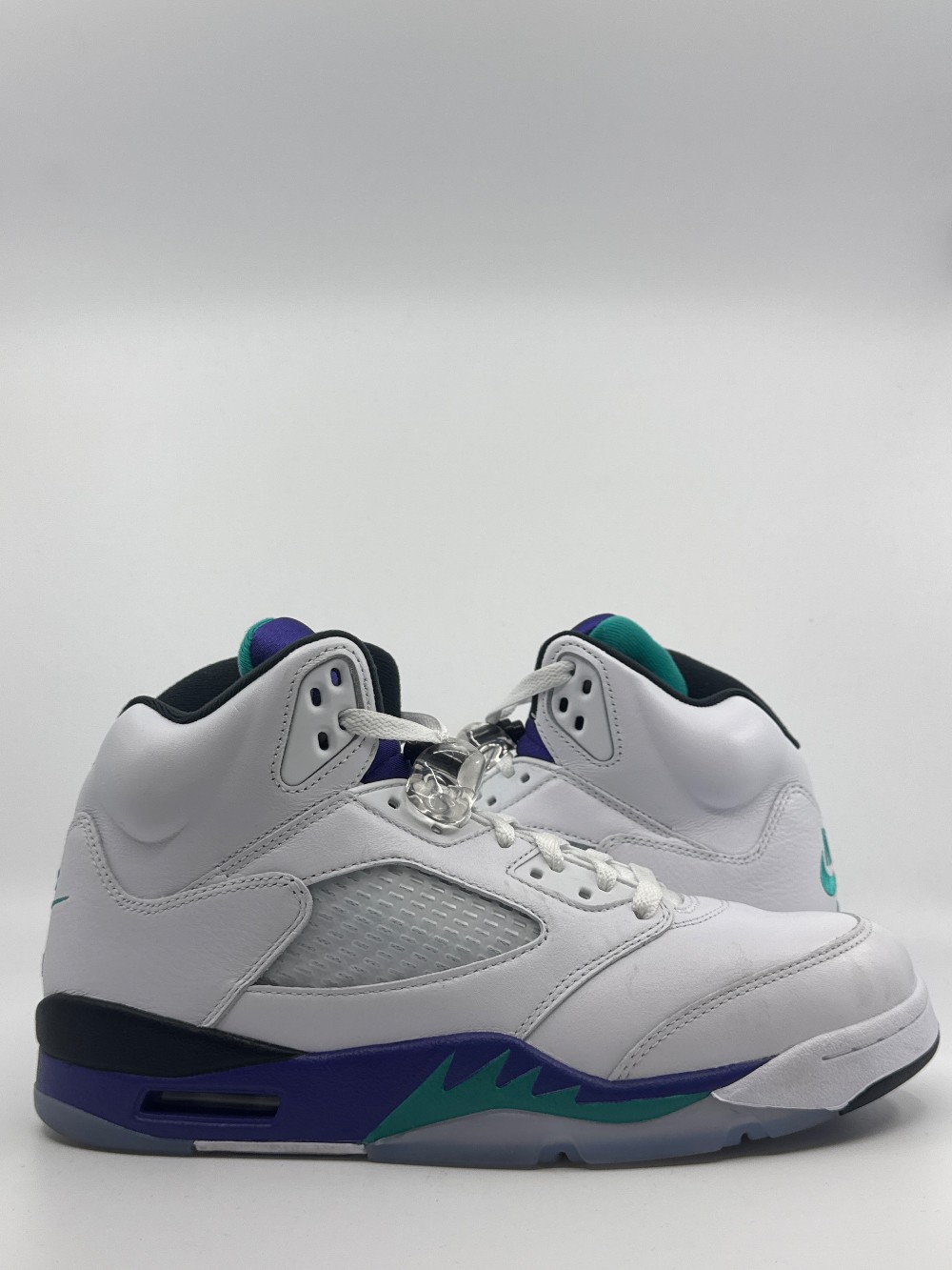 *USED* AJ 5 - GRAPE (2025)