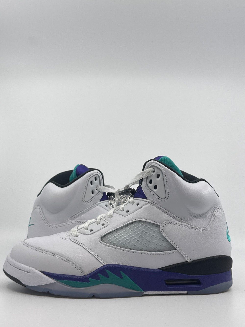 *USED* AJ 5 - GRAPE (2025)