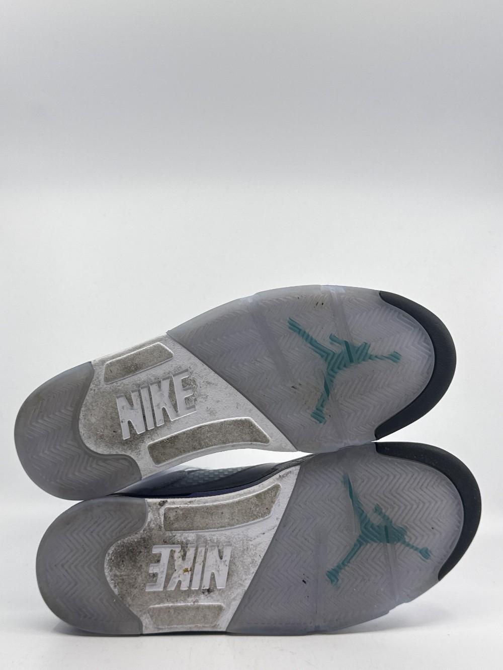 *USED* AJ 5 - GRAPE (2025)