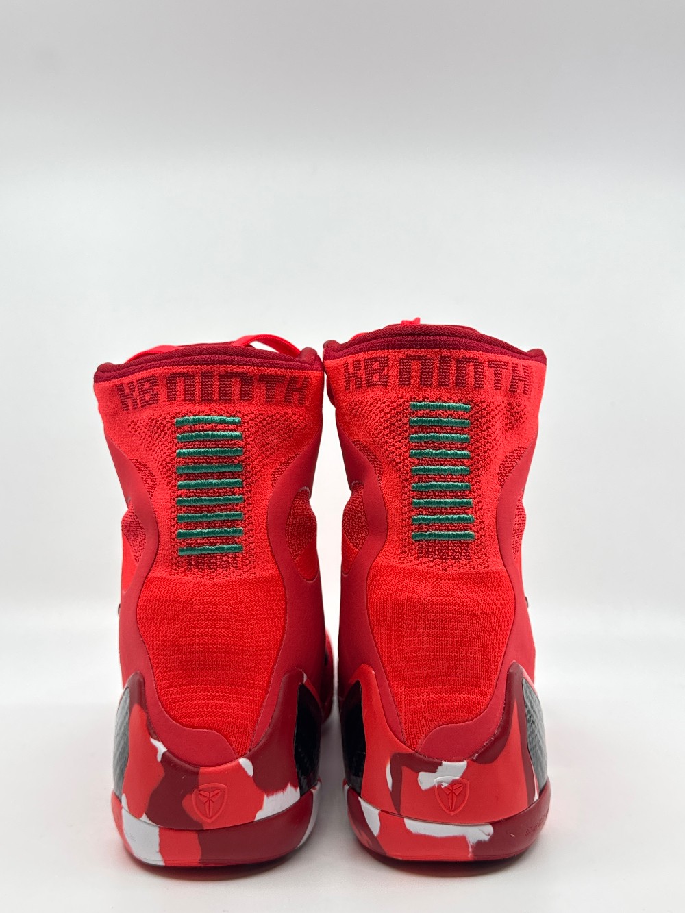 NIKE KOBE 9 ELITE PROTRO - CHRISTMAS (2024)