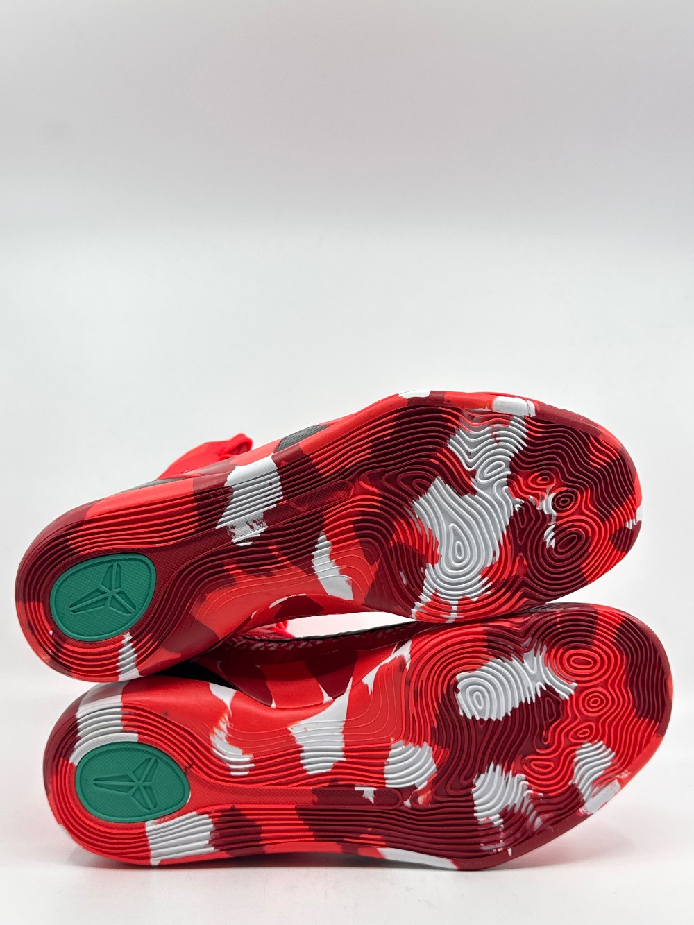 NIKE KOBE 9 ELITE PROTRO - CHRISTMAS (2024)