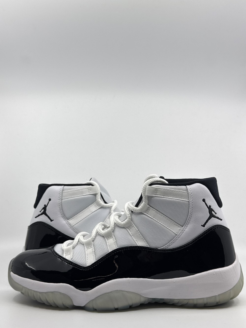 *USED* AJ 11 - CONCORD (2018)