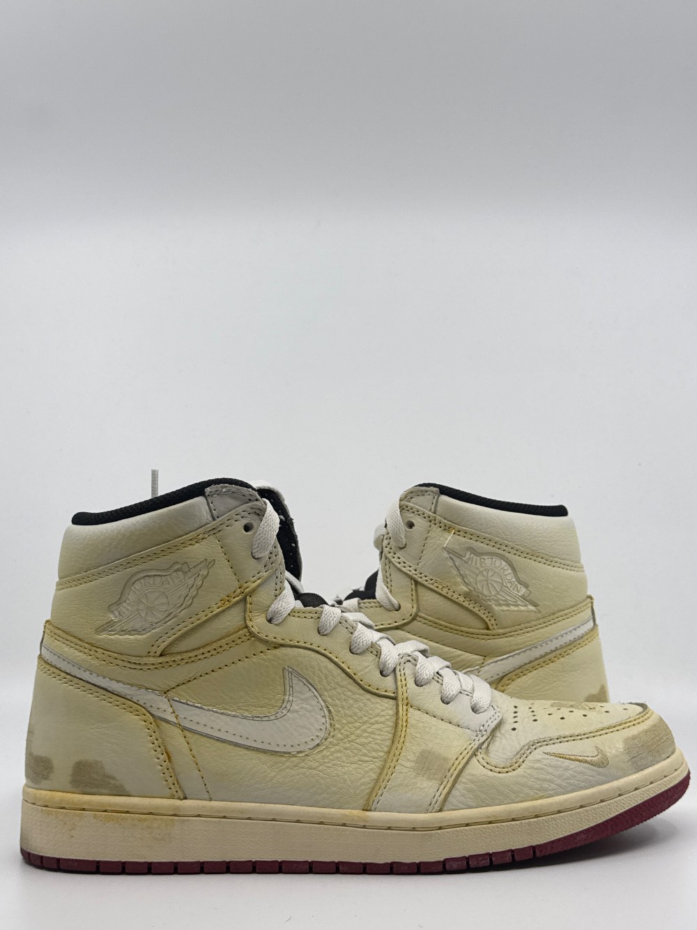 *USED* AJ 1 - NIGEL SYLVESTER
