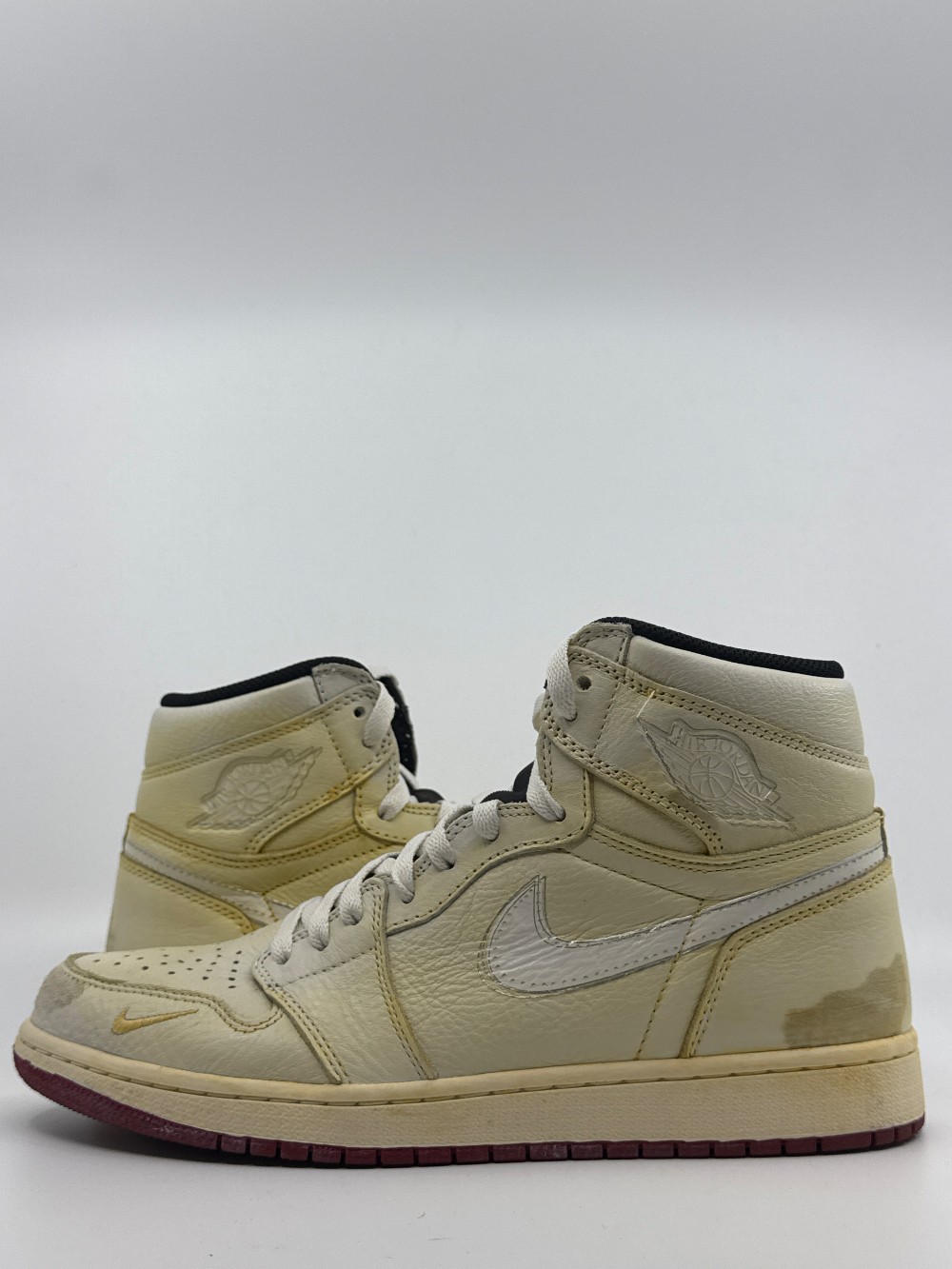 *USED* AJ 1 - NIGEL SYLVESTER