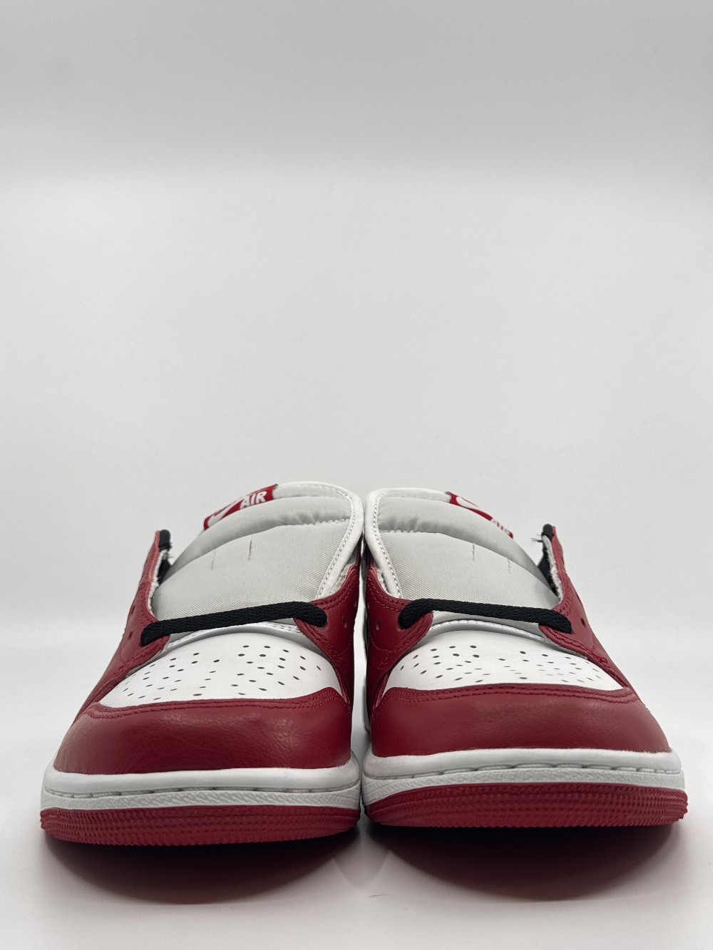 AJ 1 LOW OG - CHICAGO (2025)