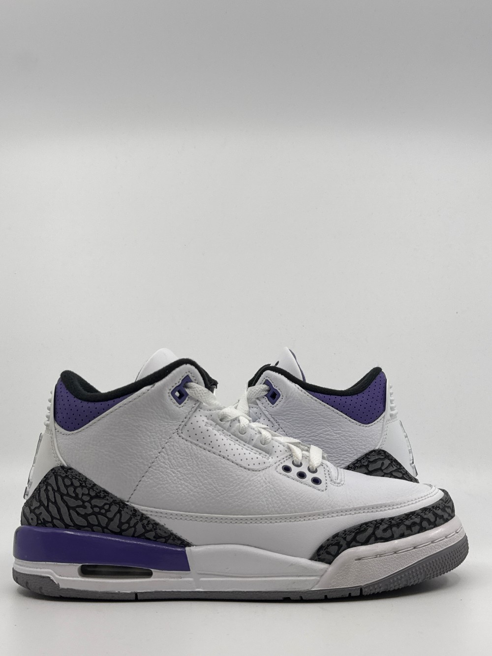 *USED* AJ 3 (GS) - DARK IRIS
