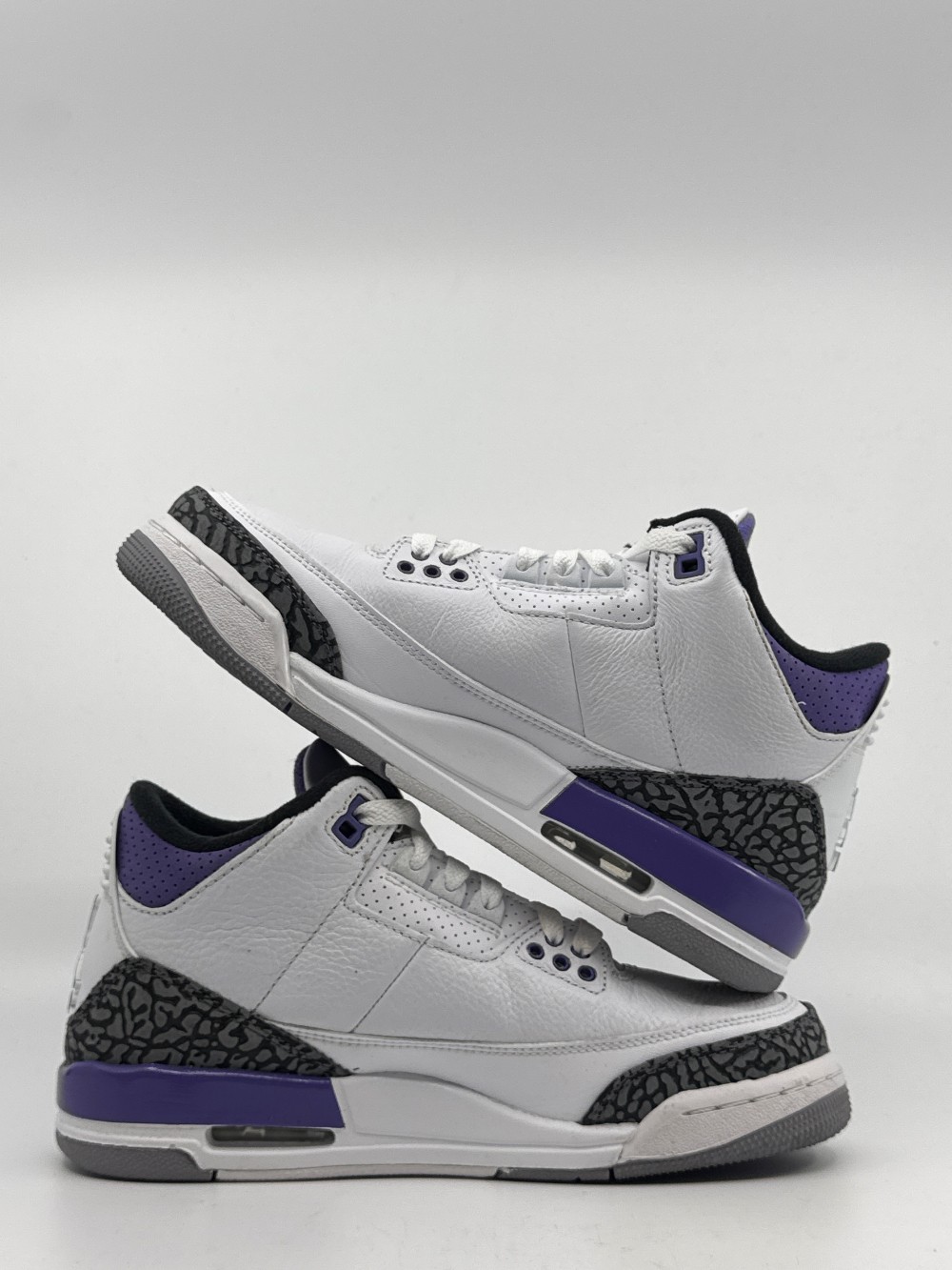 *USED* AJ 3 (GS) - DARK IRIS