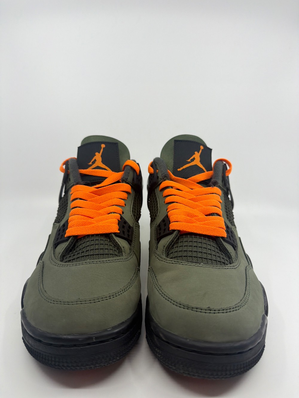 *USED* AJ 4 - UNDEFEATED (2026)