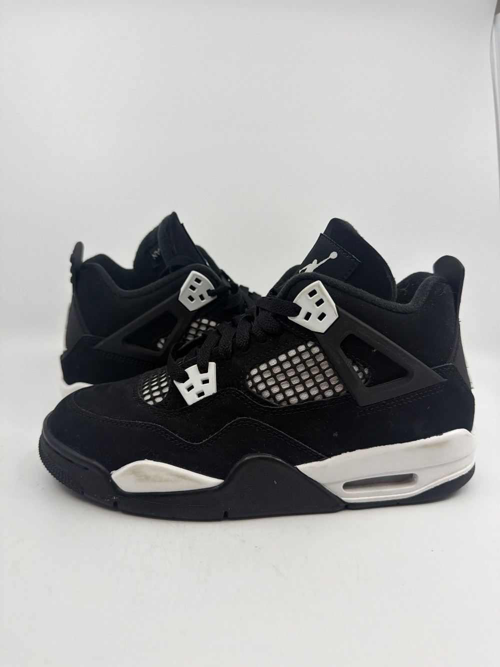 *USED* AJ 4 (GS) - WHITE THUNDER