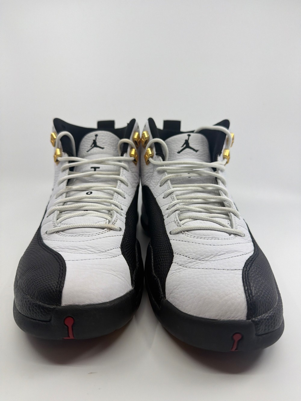 *USED* AJ 12 - TAXI (2025)
