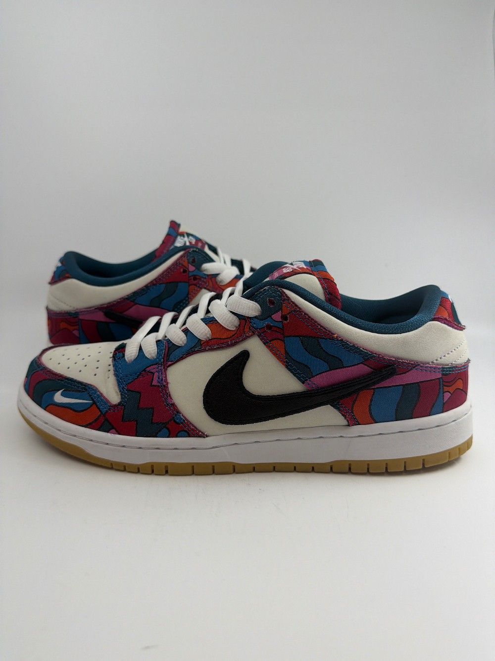 *USED* NIKE SB - PARRA