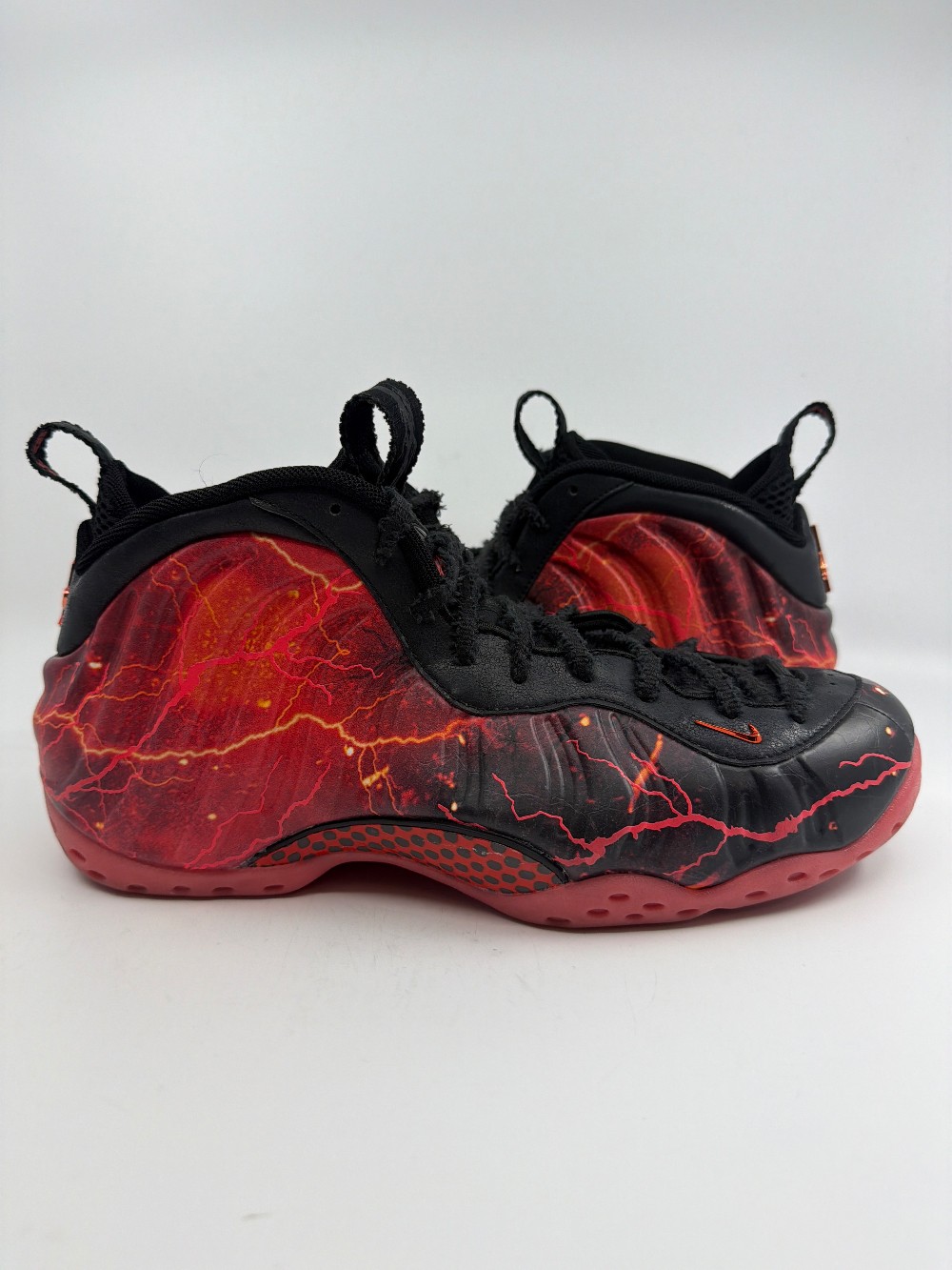 *VNDS* NIKE AIR FOAMPOSITE ONE - STRANGER THINGS
