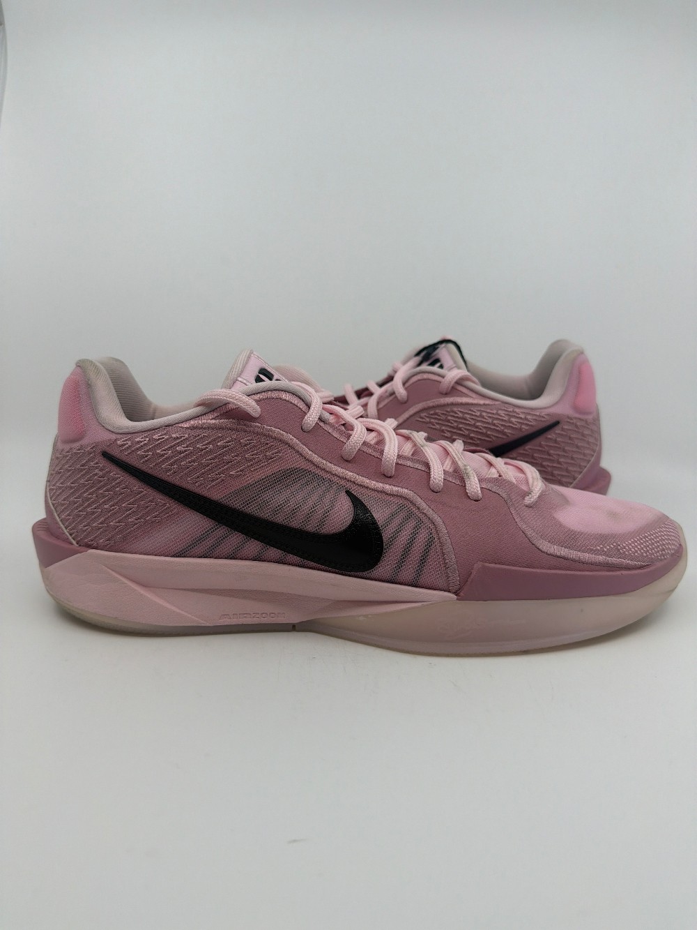 *USED* NIKE SABRINA 2 (W) - PINK FOAM
