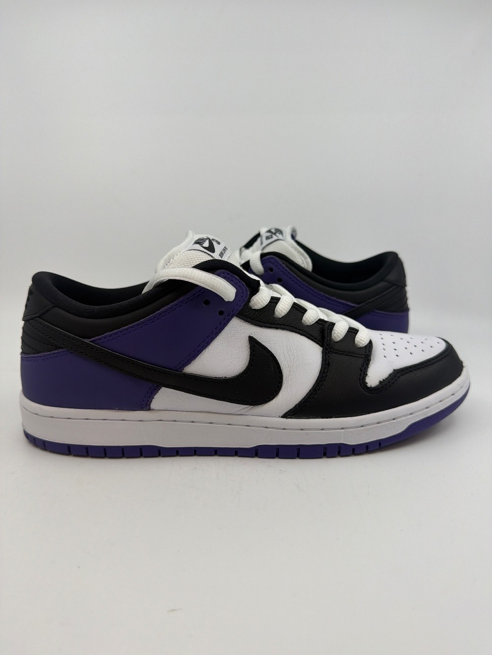 *USED* NIKE SB DUNK LOW - COURT PURPLE