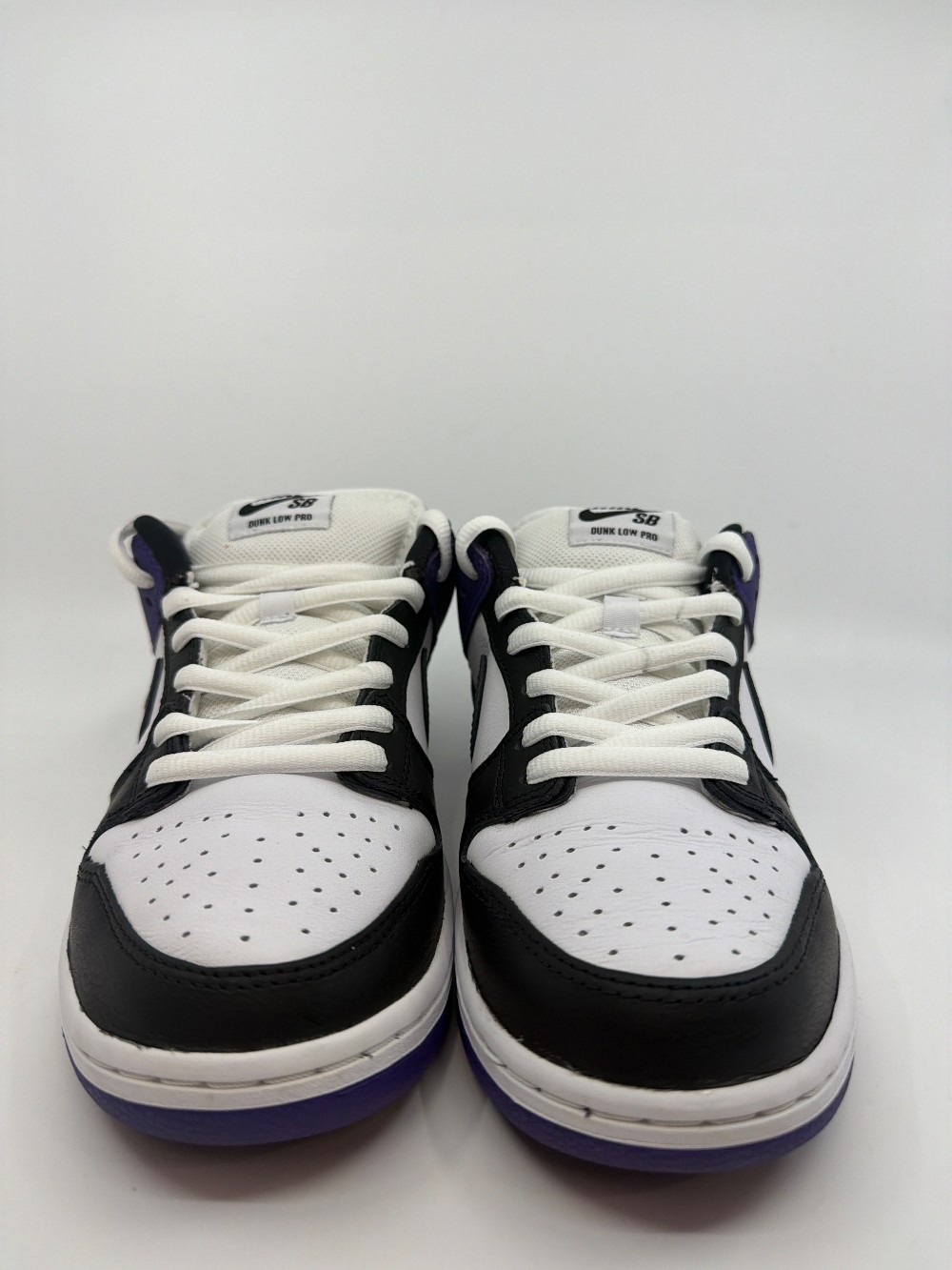*USED* NIKE SB DUNK LOW - COURT PURPLE