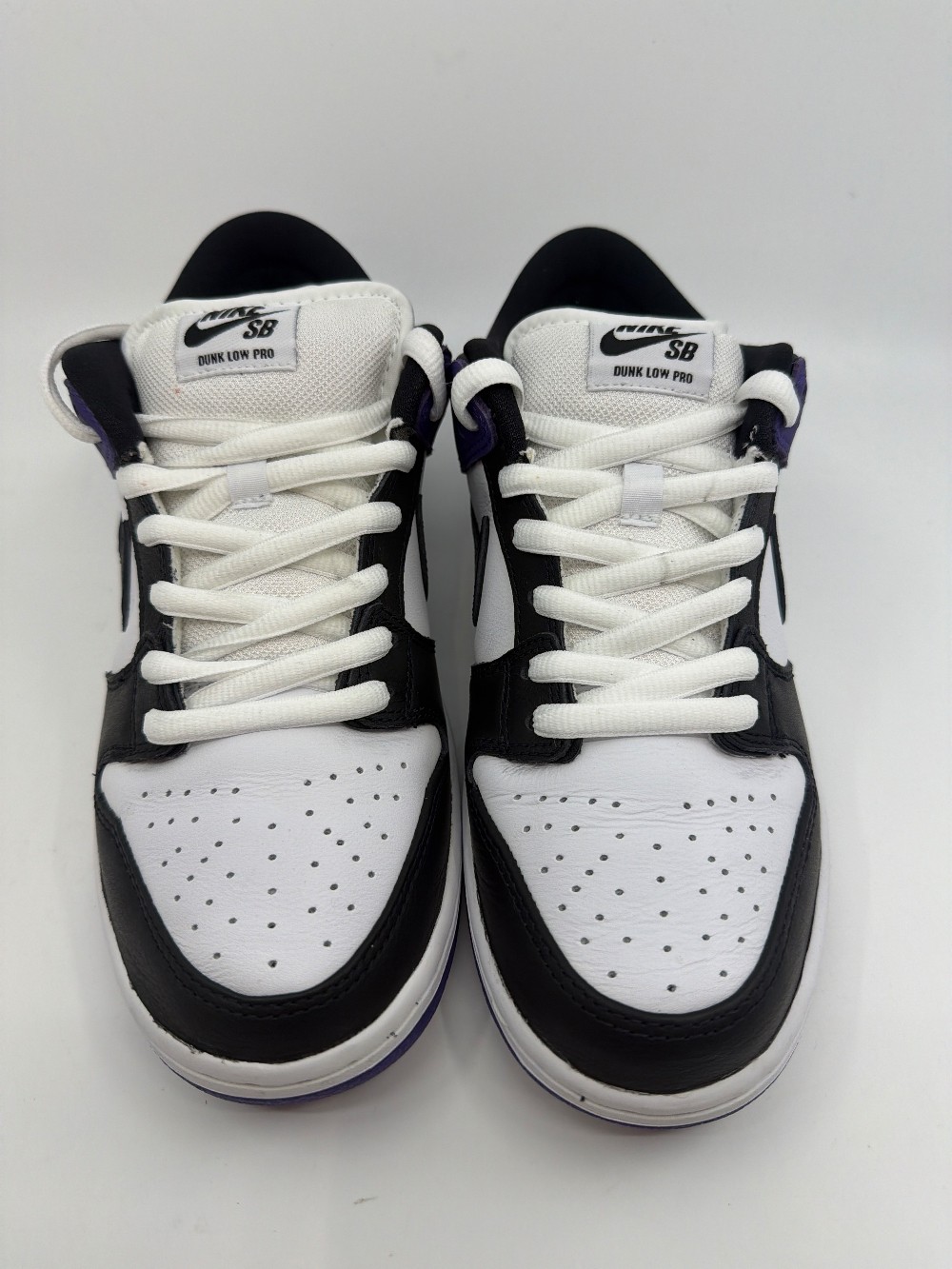 *USED* NIKE SB DUNK LOW - COURT PURPLE