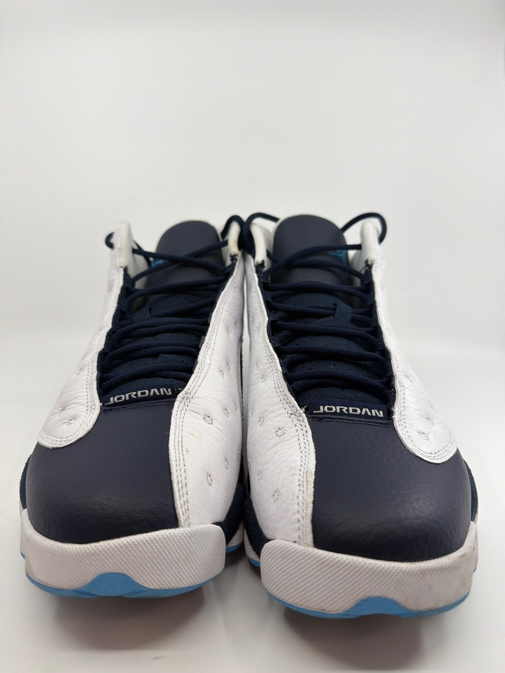 *USED* AJ 13 - OBSIDIAN POWDER BLUE WHITE