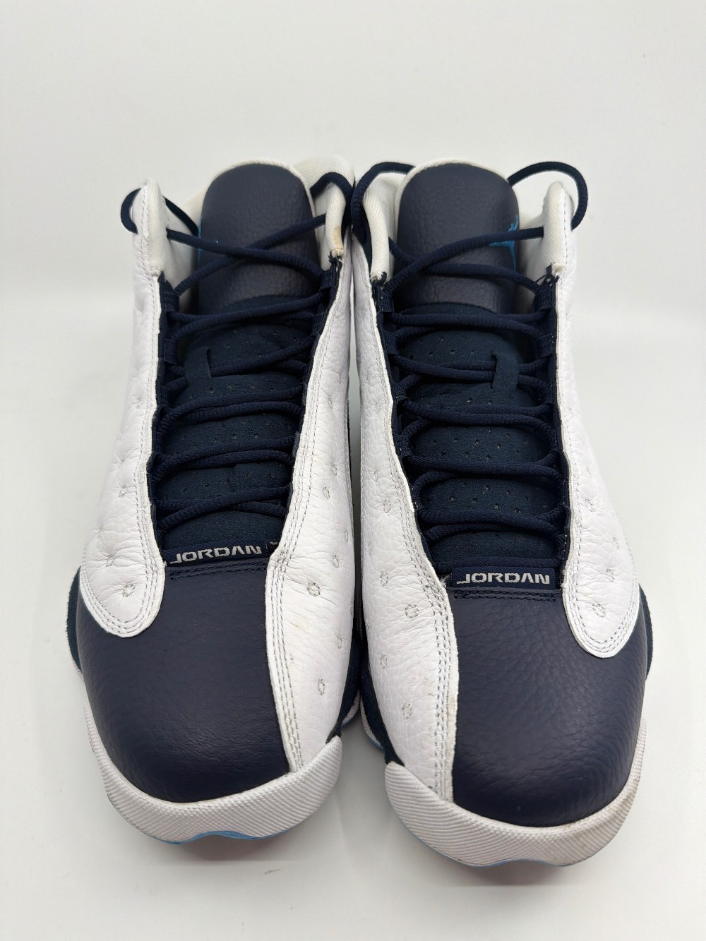 *USED* AJ 13 - OBSIDIAN POWDER BLUE WHITE
