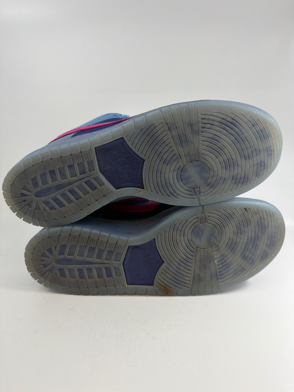 *USED* NIKE SB DUNK LOW - RUN THE JEWELS