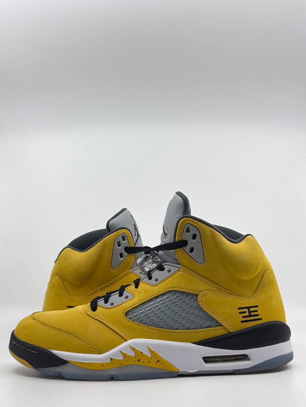 *USED* AJ 5 - TOKYO T23 (2025)