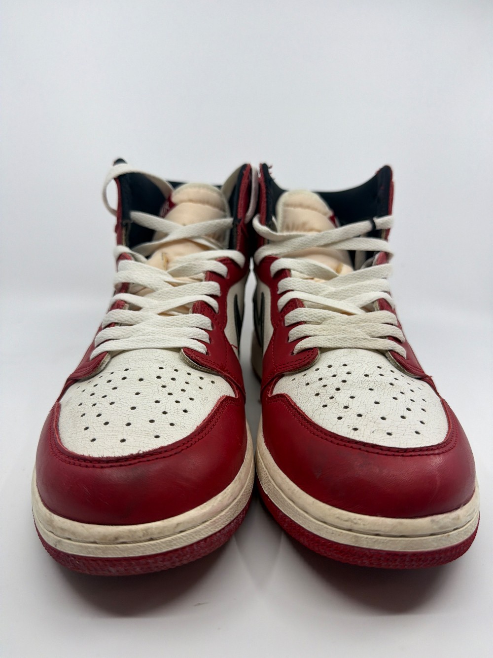 *USED* AJ 1 - CHICAGO LOST AND FOUND